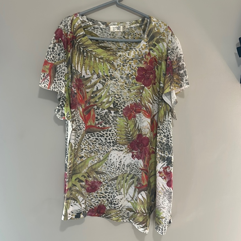 Terra & Sky Cream and Red Polo Blouse Short Sleeve Relaxed